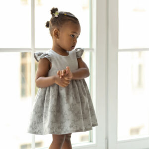 Kurzarm Kleid Laura mit Flügelärmeln