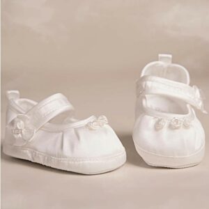 Weiße Ballerina mit Blümchen